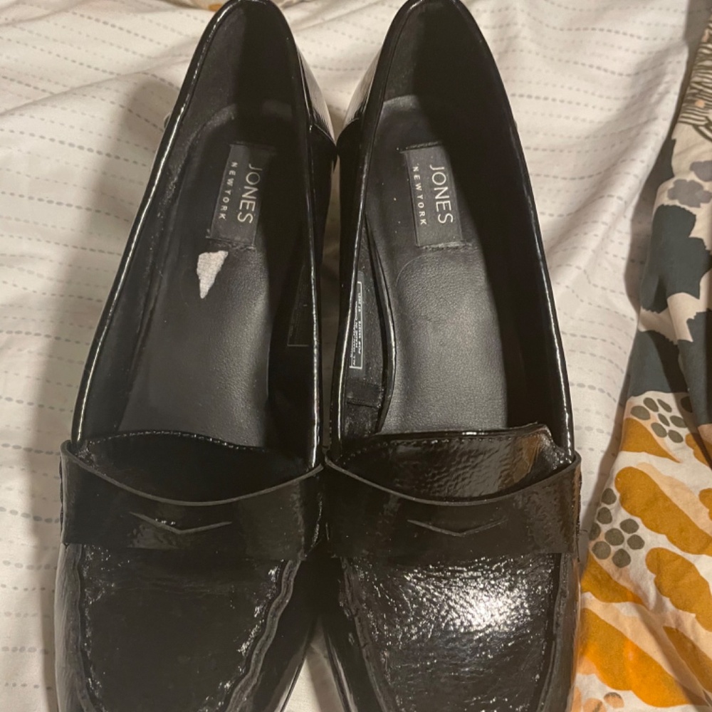 Shoes - Picture 2 of 2